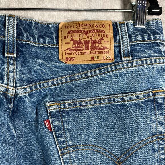 Vintage Levi's 505 Jeans Mens 36X29 Medium Wash Denim Straight Red Batwing 90s - Picture 5 of 13